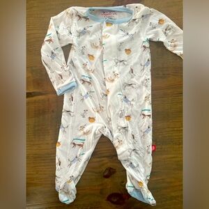 Magnetic Me Footie Pajamas Puppy Party Size 0-3 months